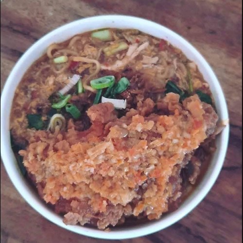Mie banglades chikengeprek